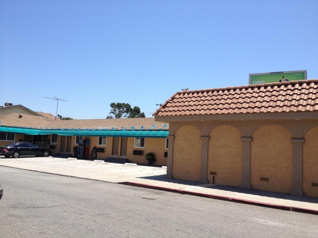 La Siesta Inn South Gate Exterior photo